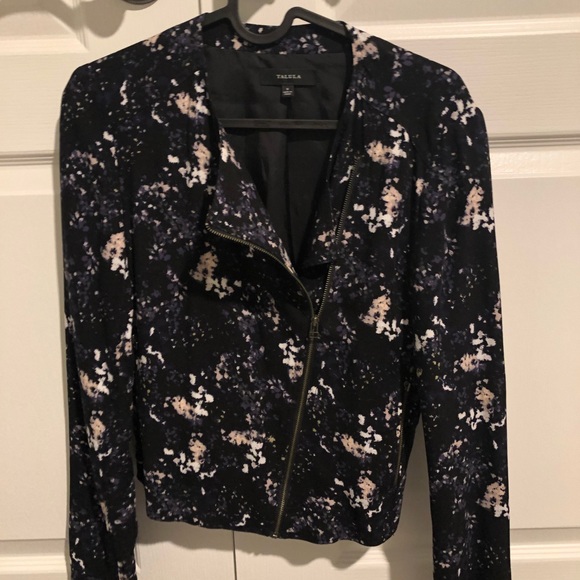 TALULA Aritzia Jacket - Picture 2 of 3